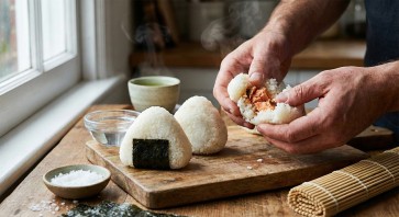 Alla scoperta degli Onigiri, i tramezzini di riso più amati del Giappone 