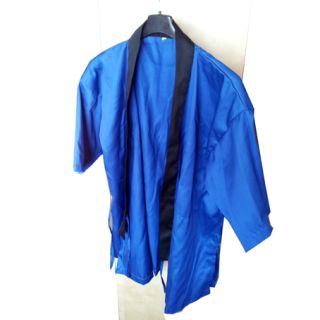 casacca azzurra uomo